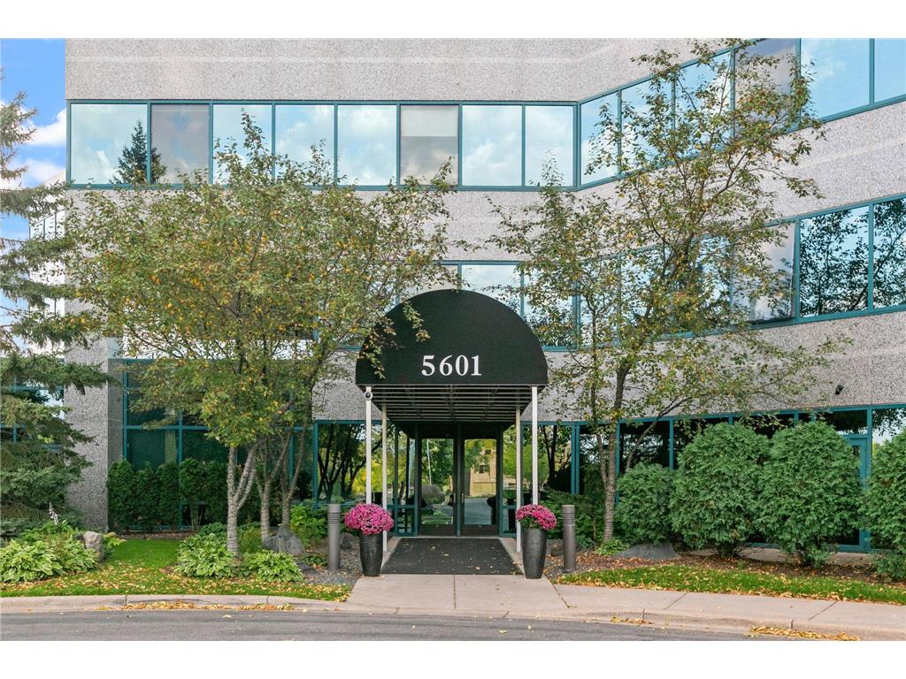 5601 Smetana Drive #214 Minnetonka MN 55343 6751310 image2