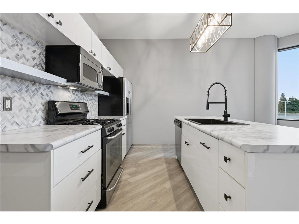 5601 Smetana Drive #214 Minnetonka MN 55343 7049958 image10