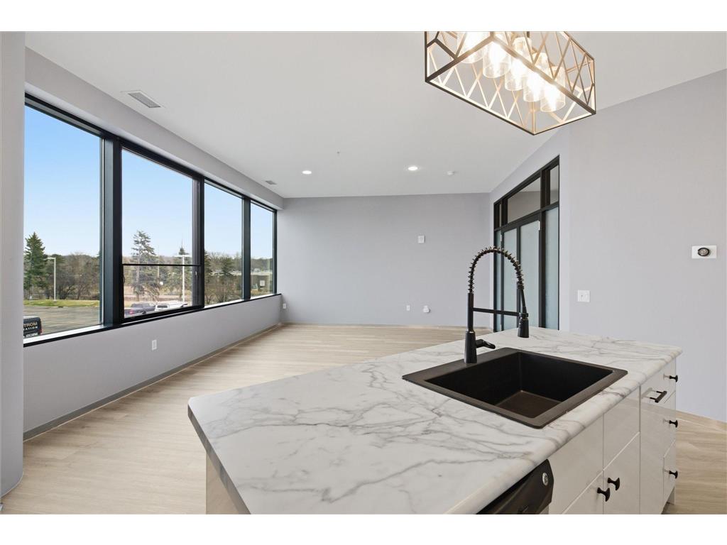5601 Smetana Drive #214 Minnetonka MN 55343 7049958 image12