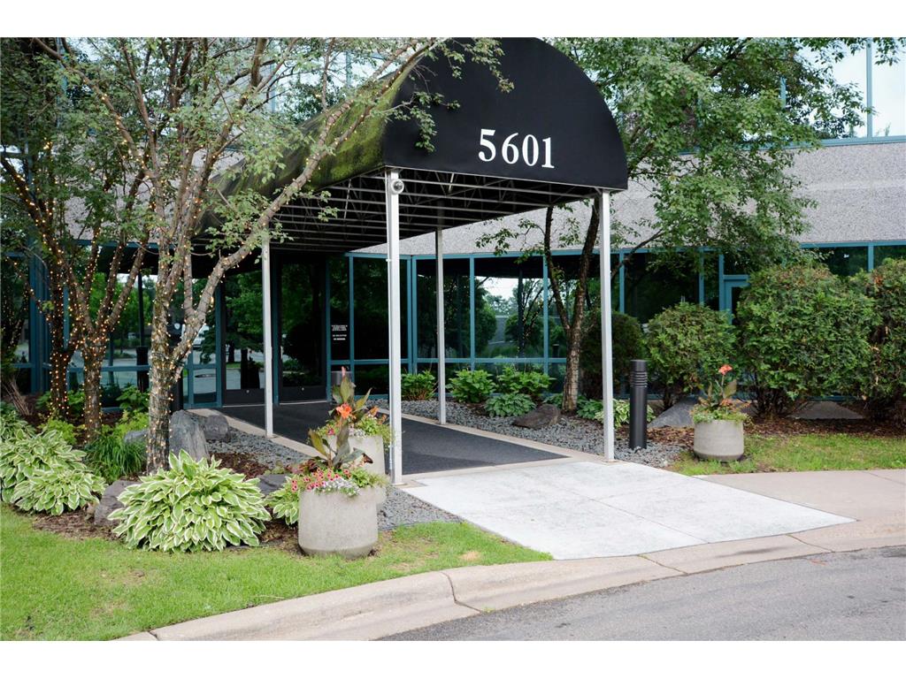 5601 Smetana Drive #305 Minnetonka MN 55343 7096727 image23
