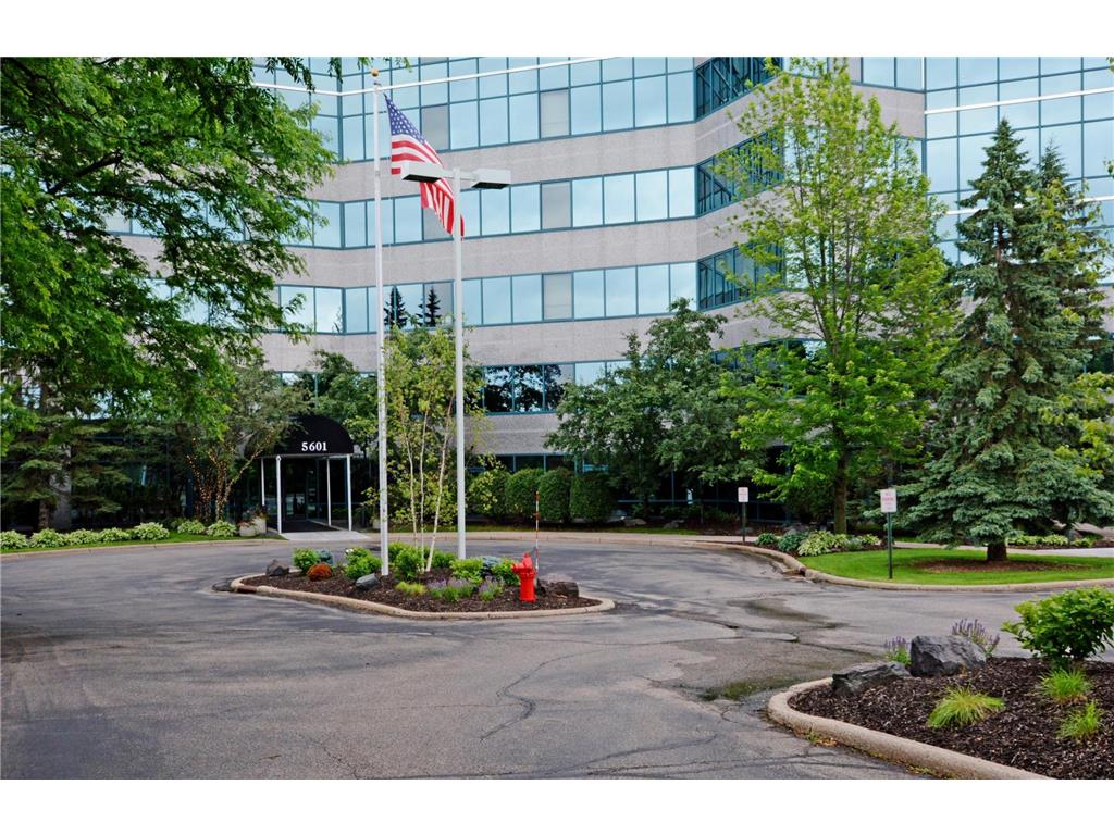 5601 Smetana Drive #305 Minnetonka MN 55343 7096727 image25