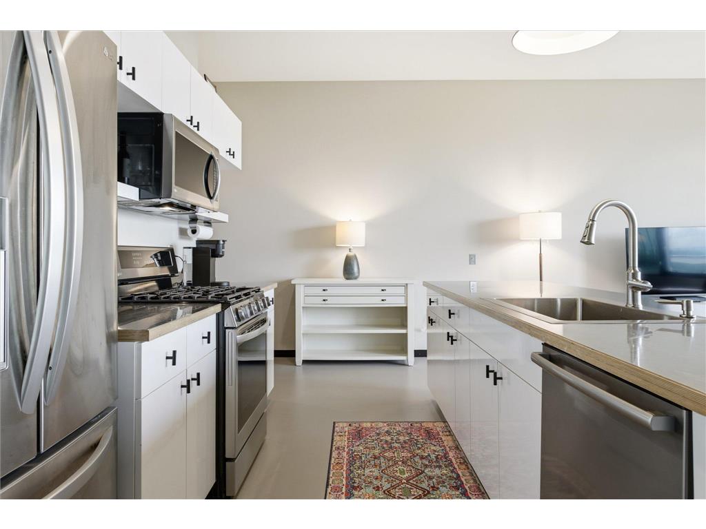 5601 Smetana Drive #410 Minnetonka MN 55343 7084228 image11