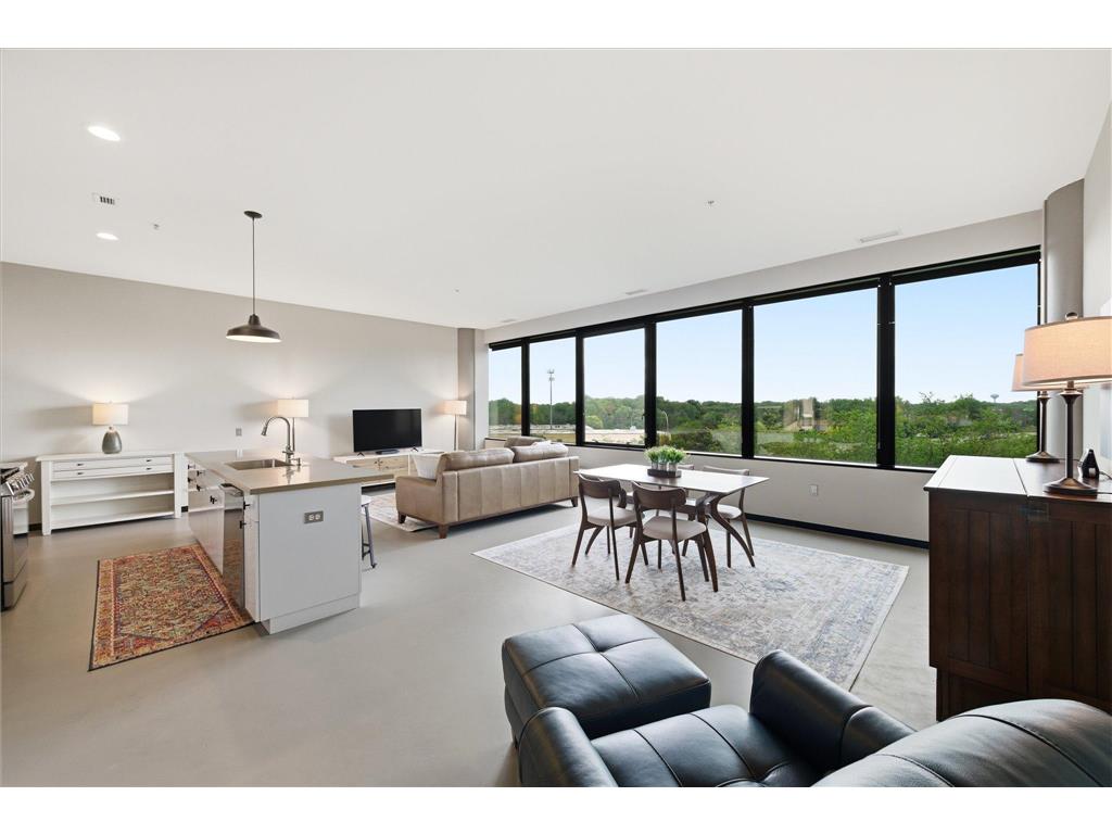 5601 Smetana Drive #410 Minnetonka MN 55343 7084228 image3