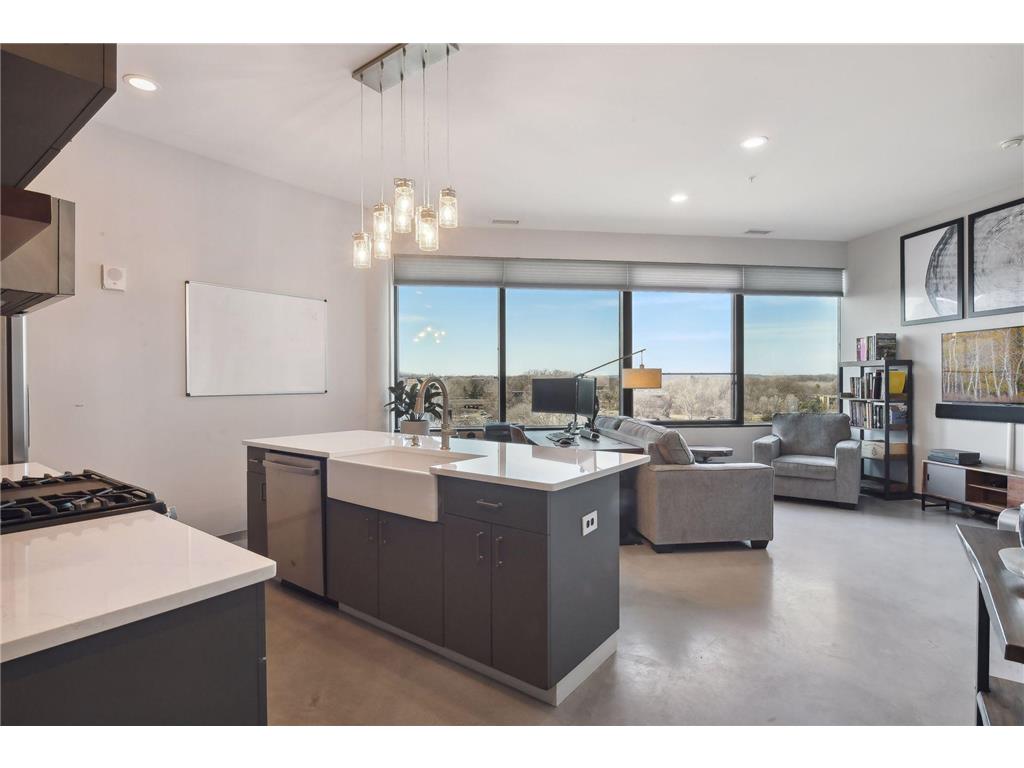 5601 Smetana Drive #618 Minnetonka MN 55343 6492790 image1
