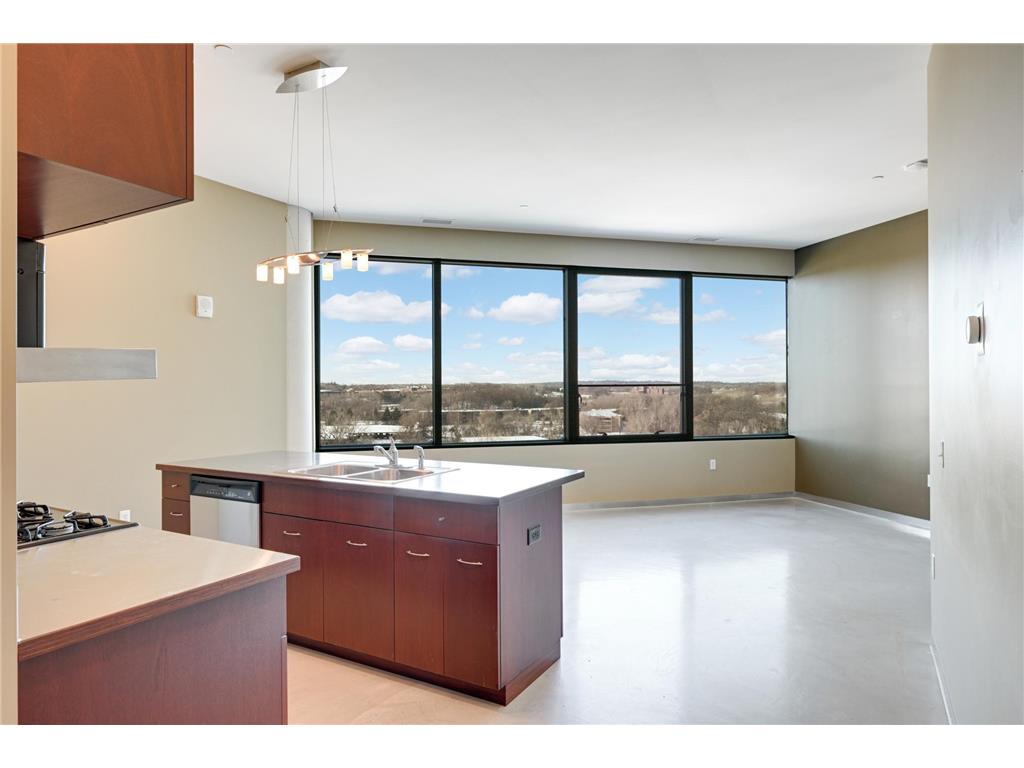 5601 Smetana Drive #818 Minnetonka MN 55343 6311276 image1