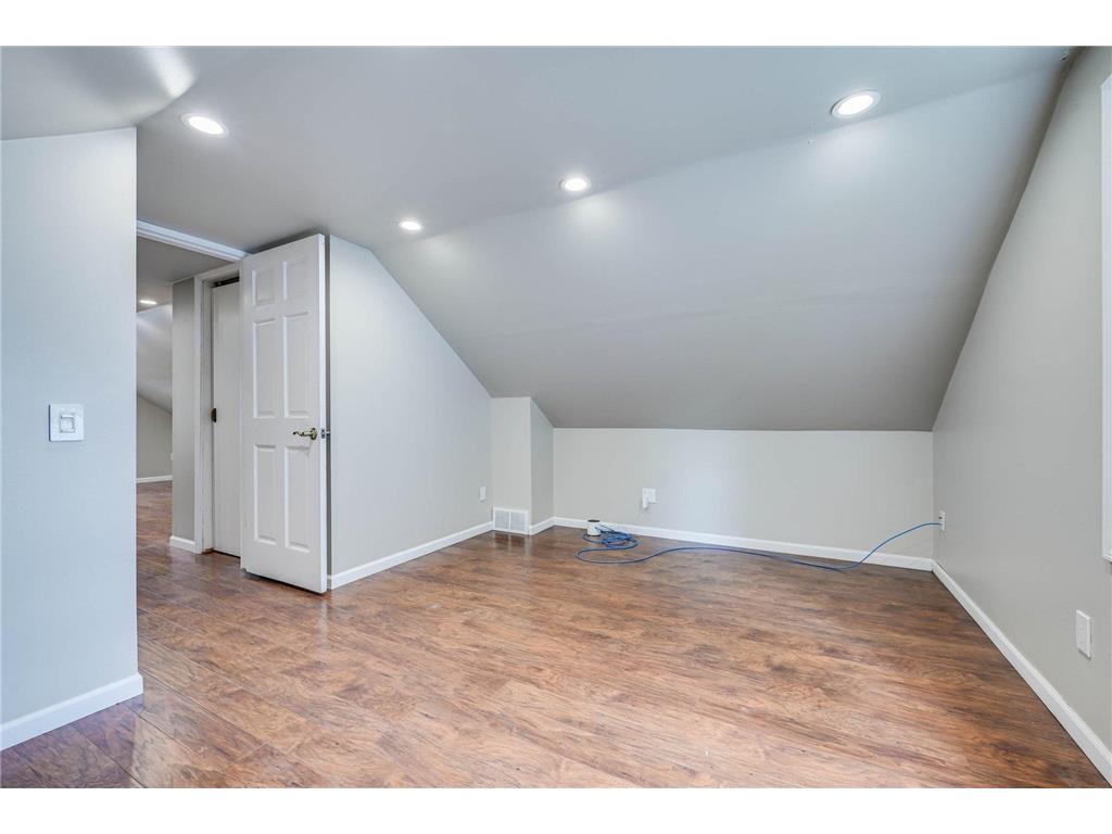 5602 57th Avenue N Crystal MN 55429 7047790 image18