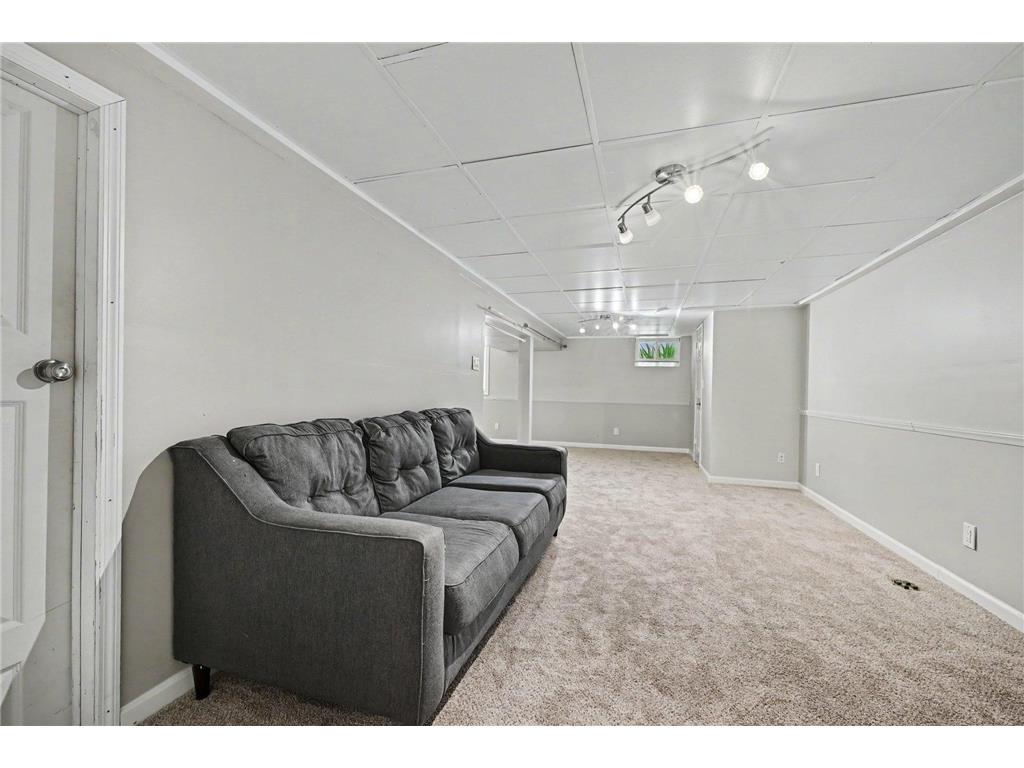 5602 57th Avenue N Crystal MN 55429 7047790 image20