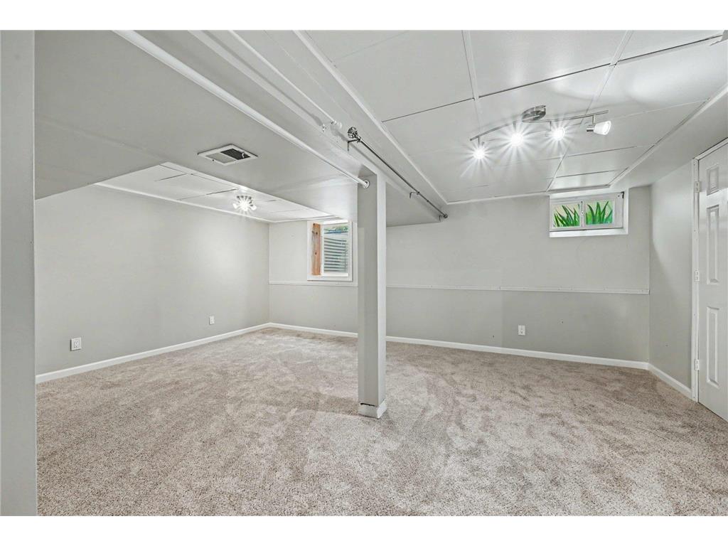 5602 57th Avenue N Crystal MN 55429 7047790 image21