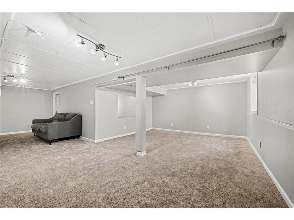 5602 57th Avenue N Crystal MN 55429 7047790 image23