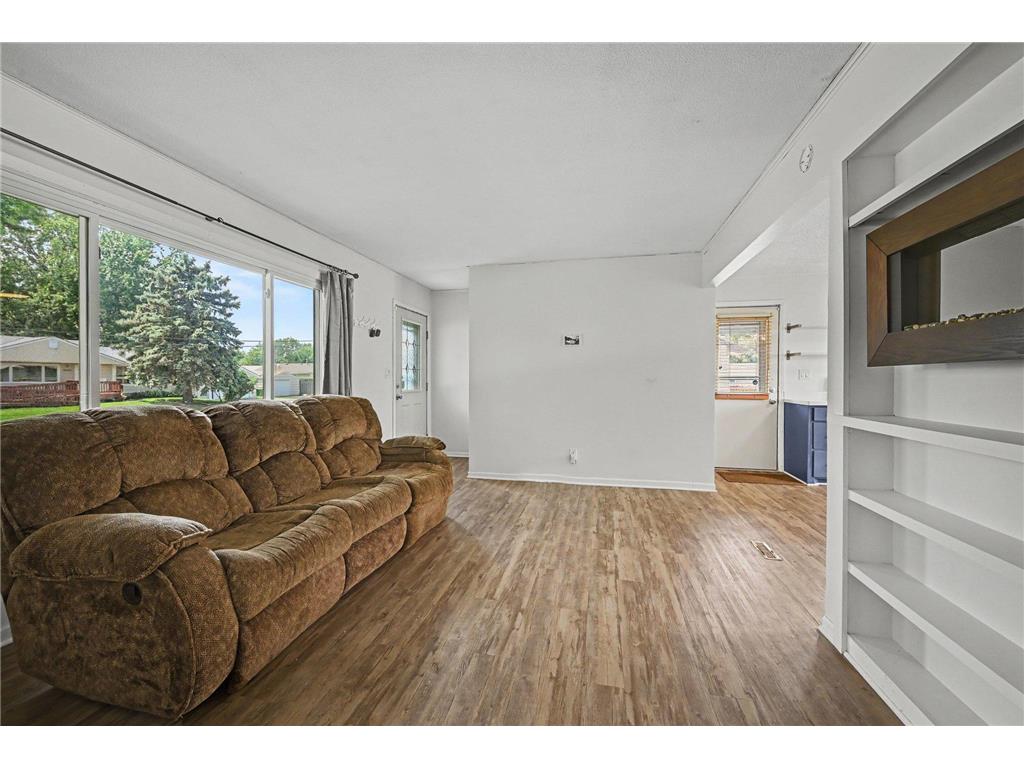5602 57th Avenue N Crystal MN 55429 7047790 image4