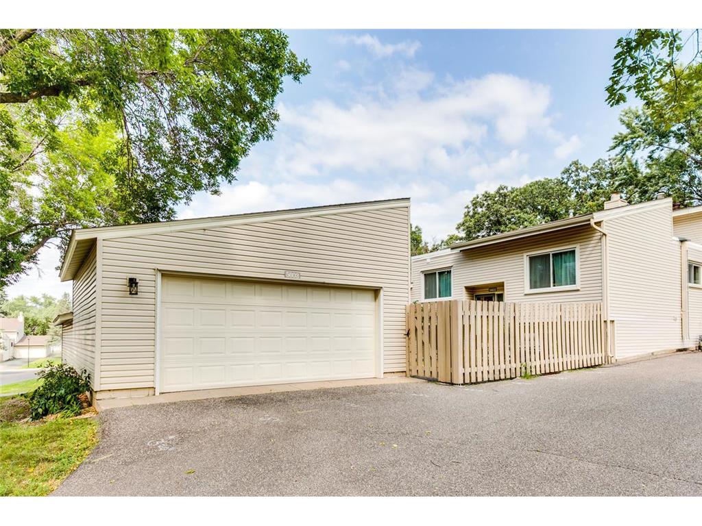 5603 W Bavarian Pass Fridley MN 55432 6425404 image1