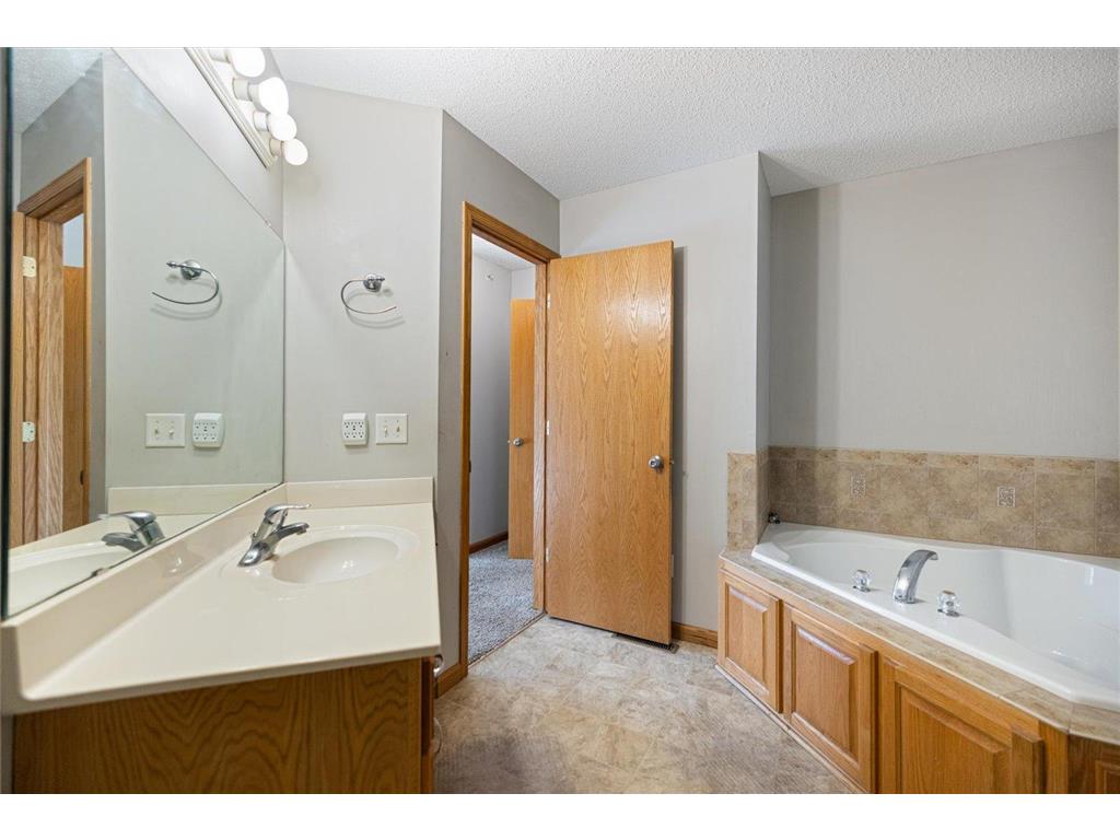 5604 100th Lane N Brooklyn Park MN 55443 7001675 image14