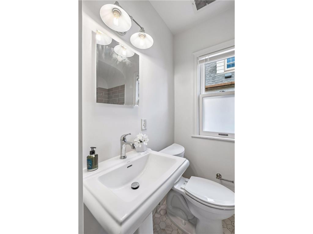 5604 Bloomington Avenue Minneapolis MN 55417 7092411 image15
