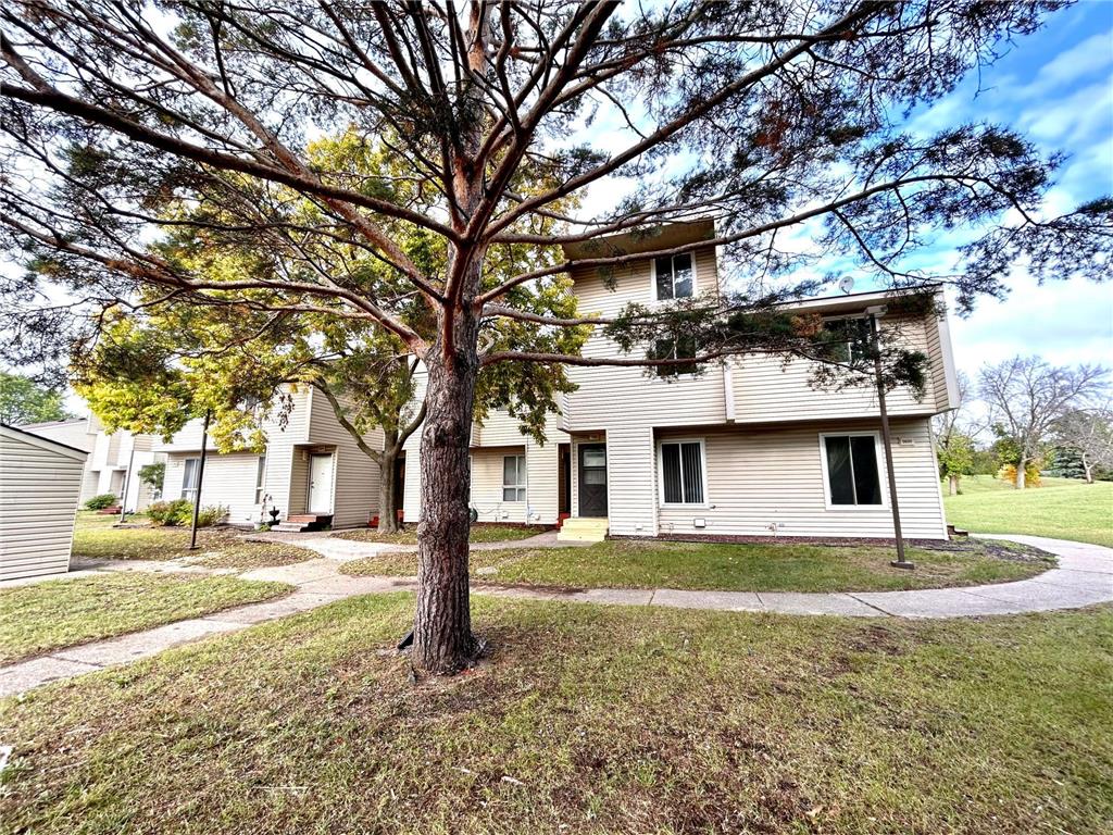 5604 Brookdale Drive N Brooklyn Park MN 55443 6439555 image1