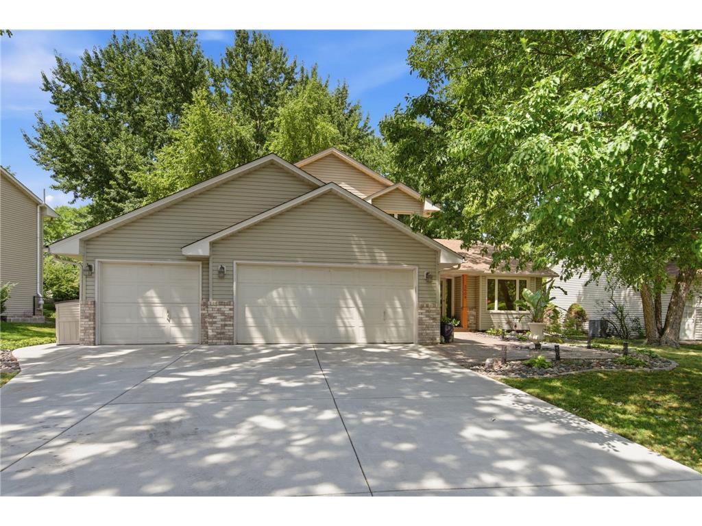 5604 Lone Oak Drive Savage MN 55378 7111074 image1
