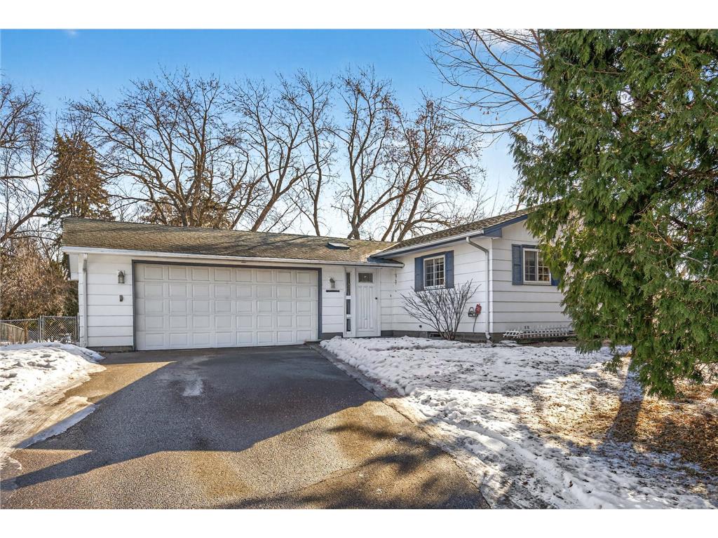 5604 Perry Avenue N Crystal MN 55429 7021294 image1