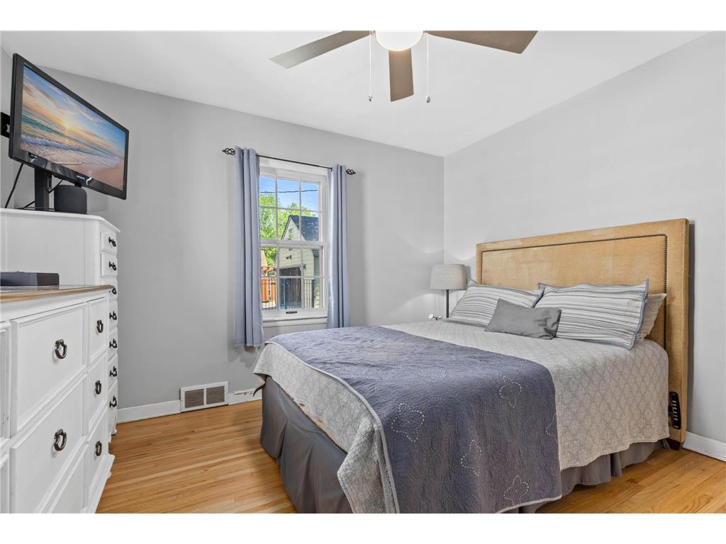 5605 Elliot Avenue Minneapolis MN 55417 7082407 image17