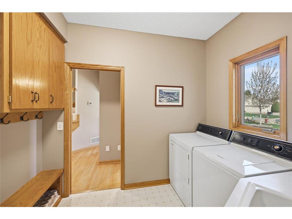 5605 Saint Albans Circle Shoreview MN 55126 7057175 image31
