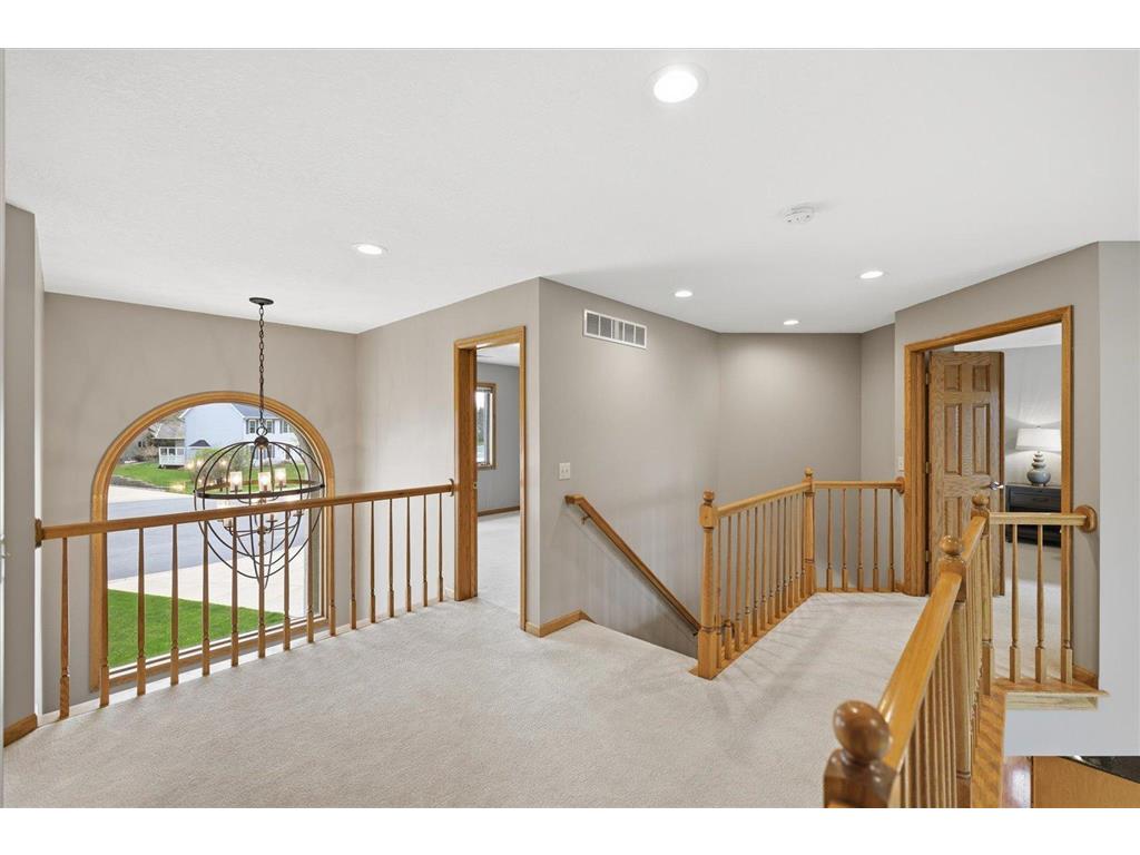 5605 Saint Albans Circle Shoreview MN 55126 7057175 image33