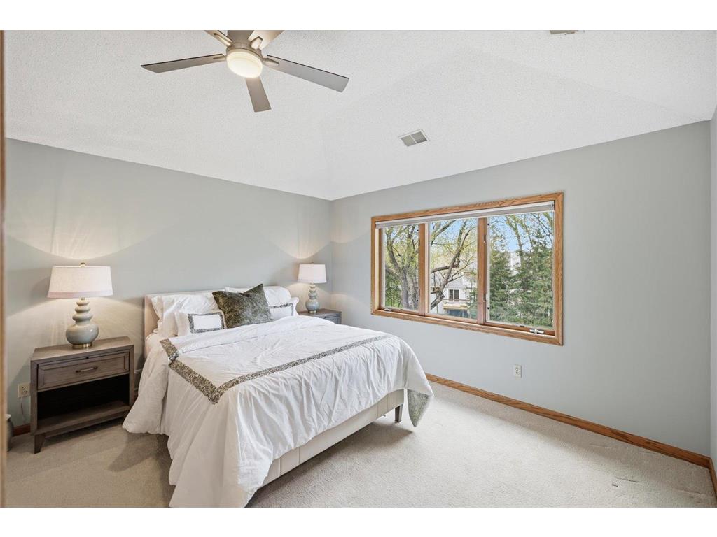 5605 Saint Albans Circle Shoreview MN 55126 7057175 image35