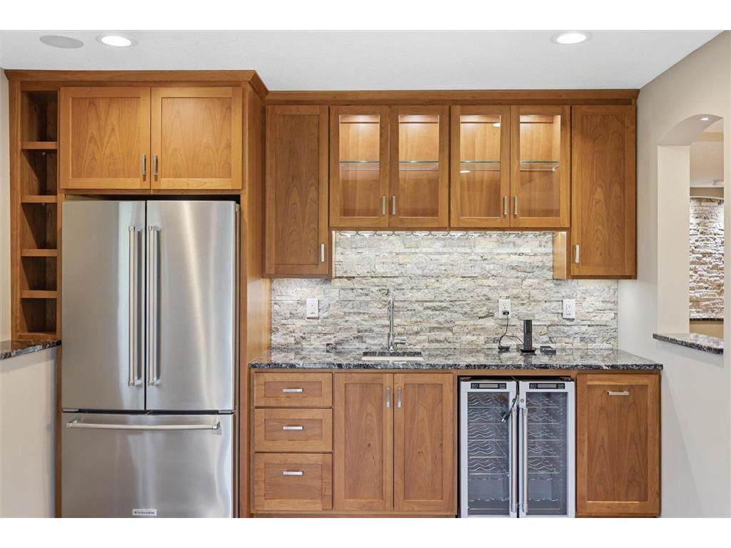 5605 Saint Albans Circle Shoreview MN 55126 7057175 image60