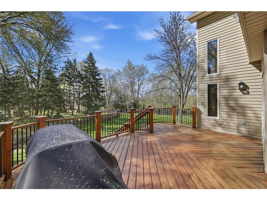 5605 Saint Albans Circle Shoreview MN 55126 7057175 image70