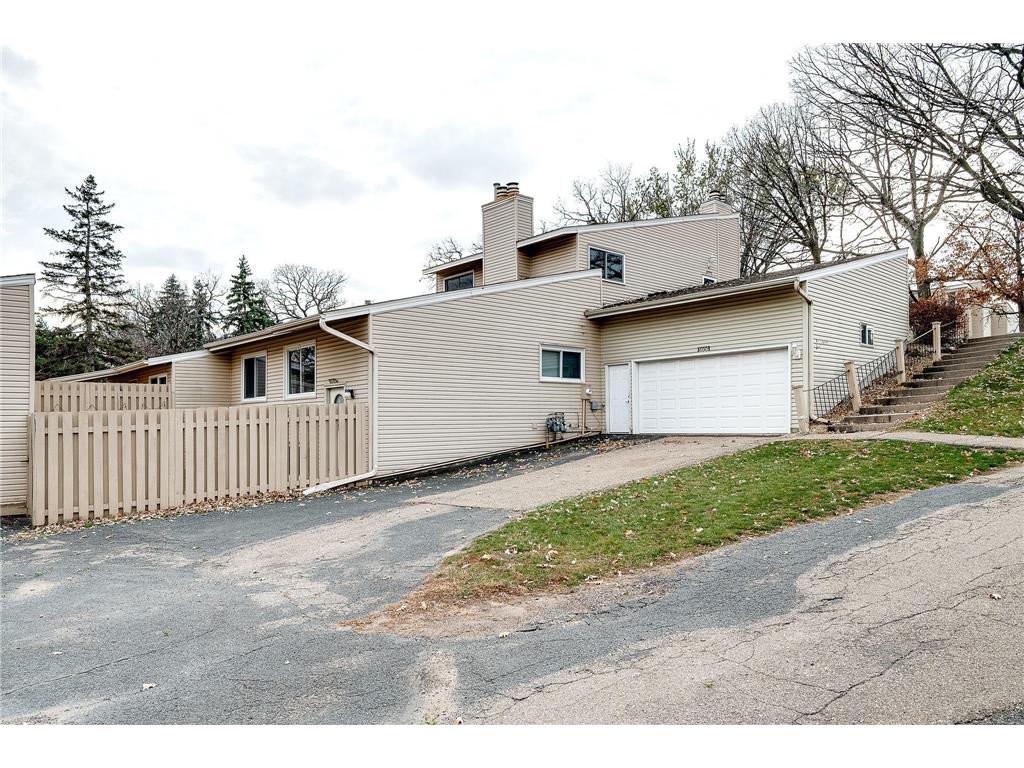 5606 N Innsbruck Court Fridley MN 55432 6419975 image1