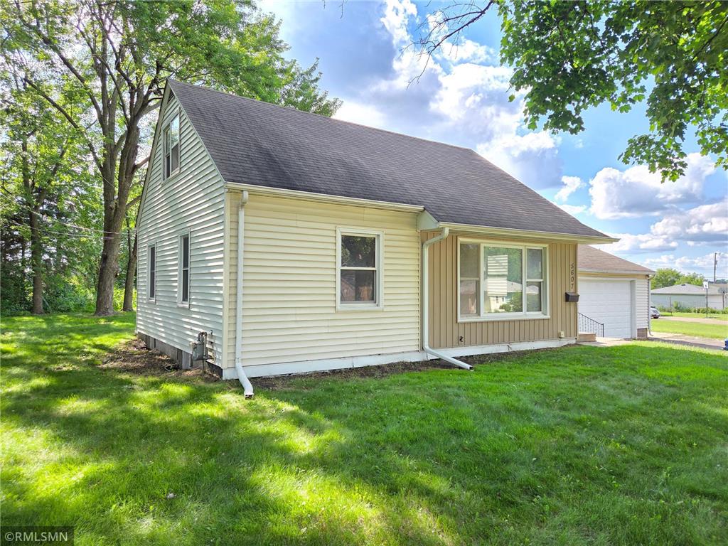 5607 Regent Avenue N Crystal MN 55429 6752618 image1