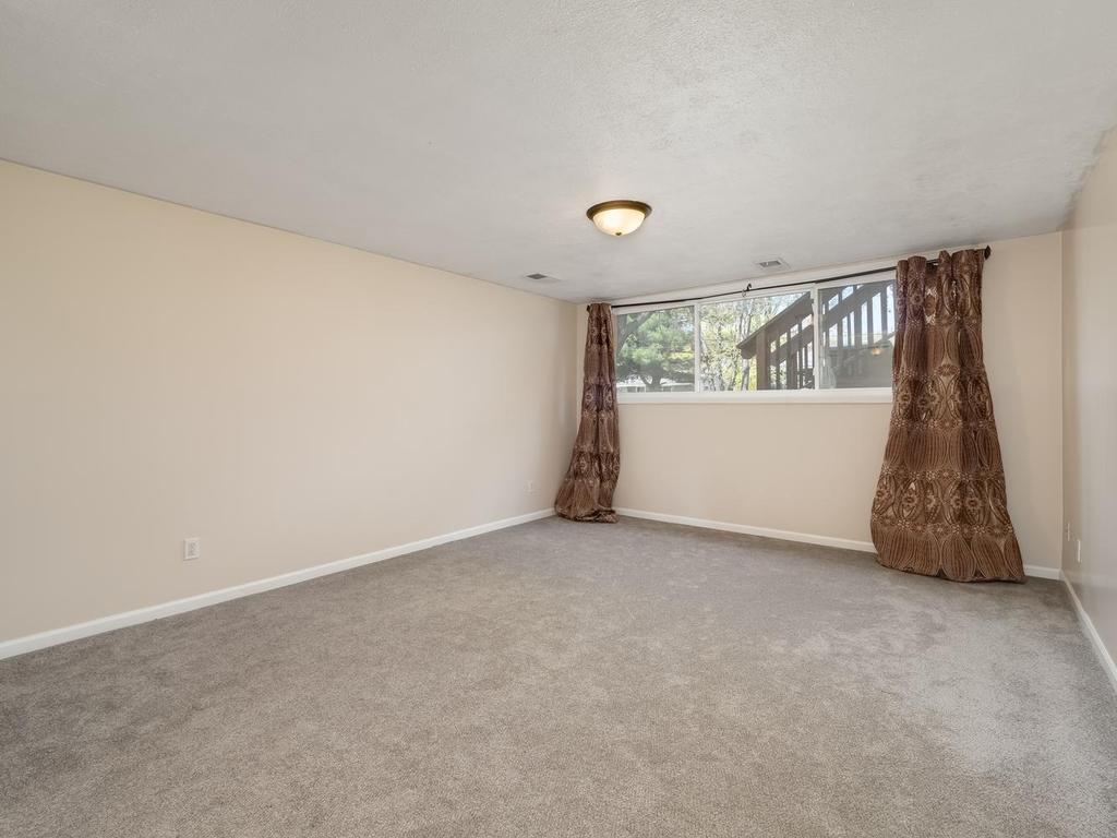 5608 80th Avenue N Brooklyn Park MN 55443 7067139 image19