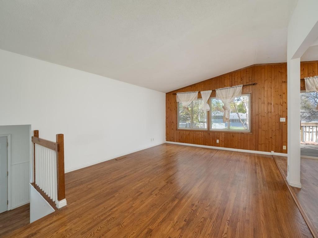 5608 80th Avenue N Brooklyn Park MN 55443 7067139 image4