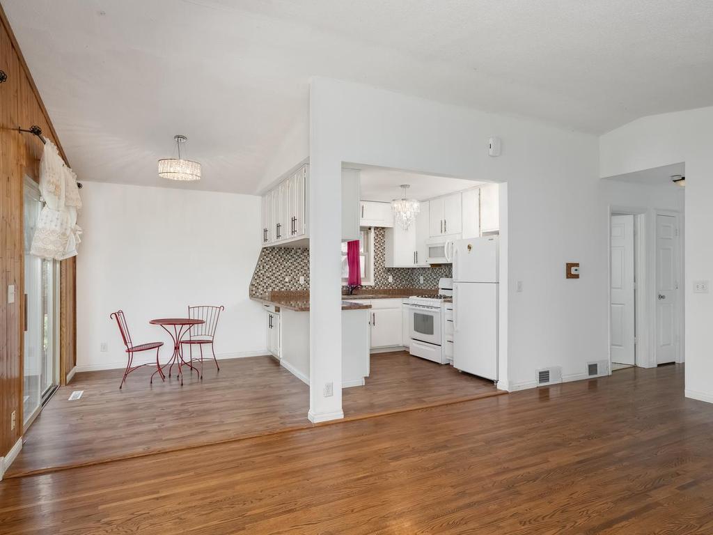 5608 80th Avenue N Brooklyn Park MN 55443 7067139 image8