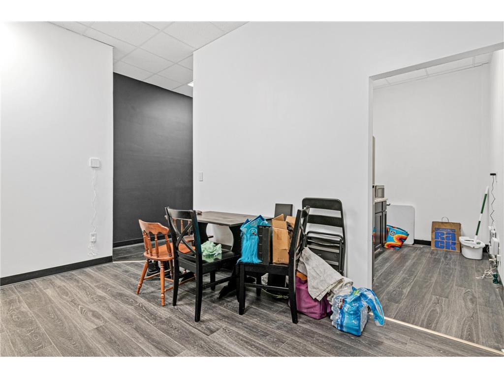 5609 Chicago Avenue S Minneapolis MN 55417 7011885 image10