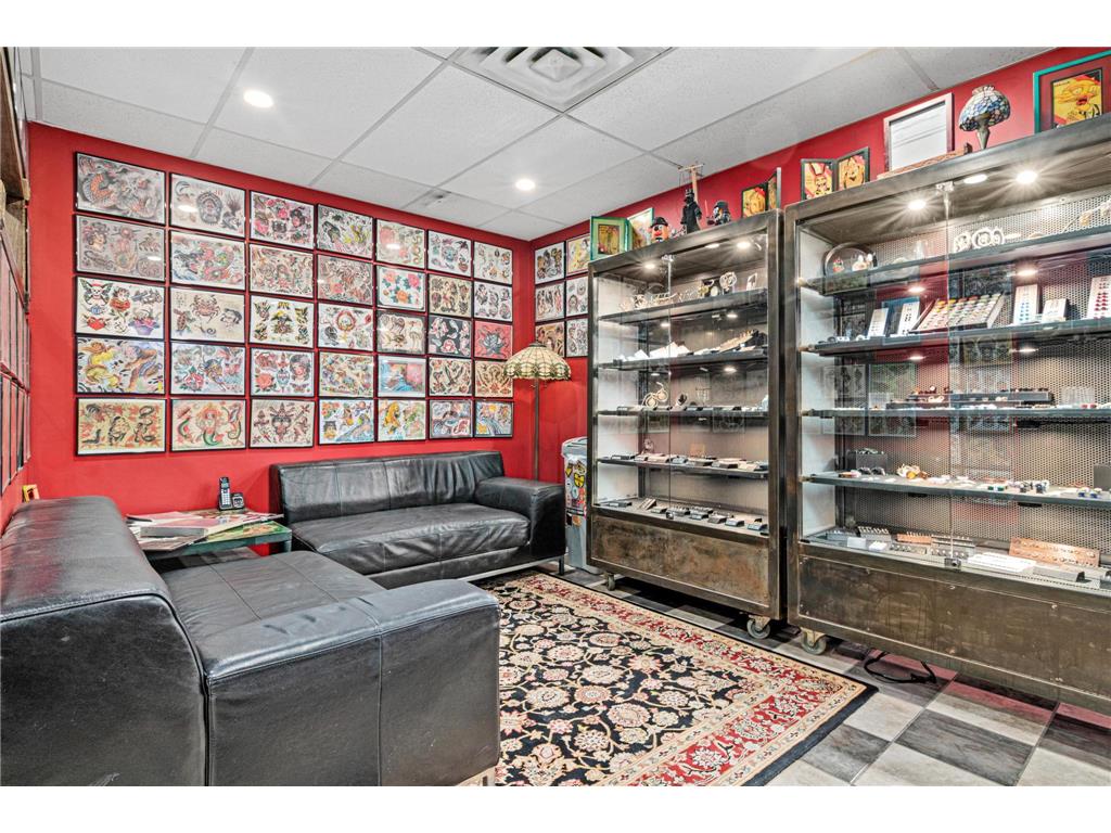 5609 Chicago Avenue S Minneapolis MN 55417 7011885 image17