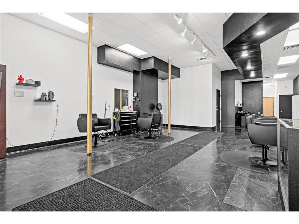 5609 Chicago Avenue S Minneapolis MN 55417 7011885 image3