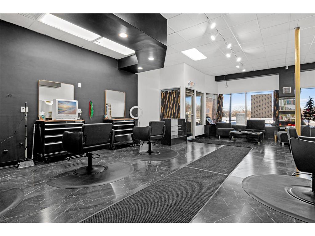 5609 Chicago Avenue S Minneapolis MN 55417 7011885 image5