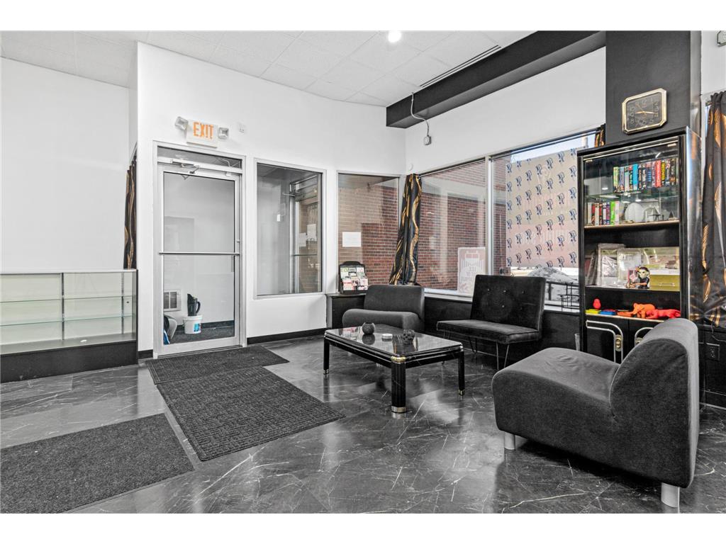 5609 Chicago Avenue S Minneapolis MN 55417 7011885 image8