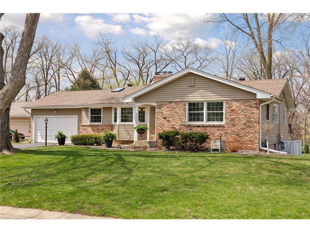 5609 Hawkes Drive Edina MN 55436 - Hawkes 6519609 image1