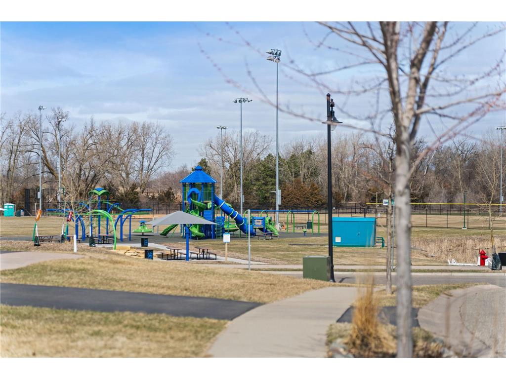 561 14th Street NW New Brighton MN 55112 - Long Lake 7082067 image46