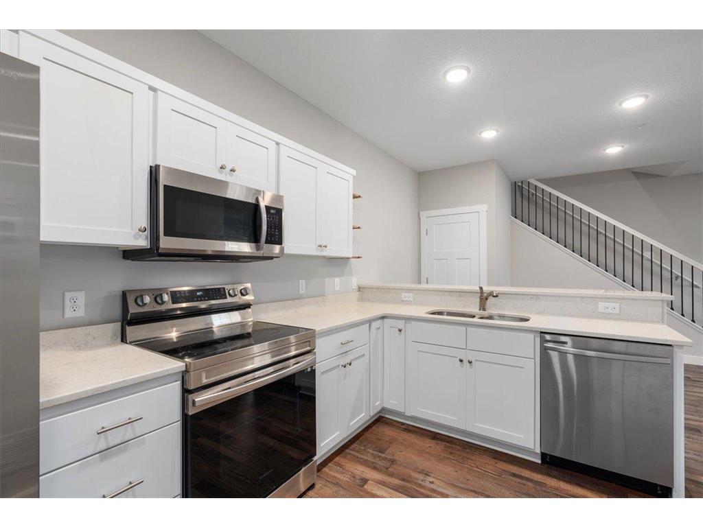 561 19th Place SE Cambridge MN 55008 7021120 image3