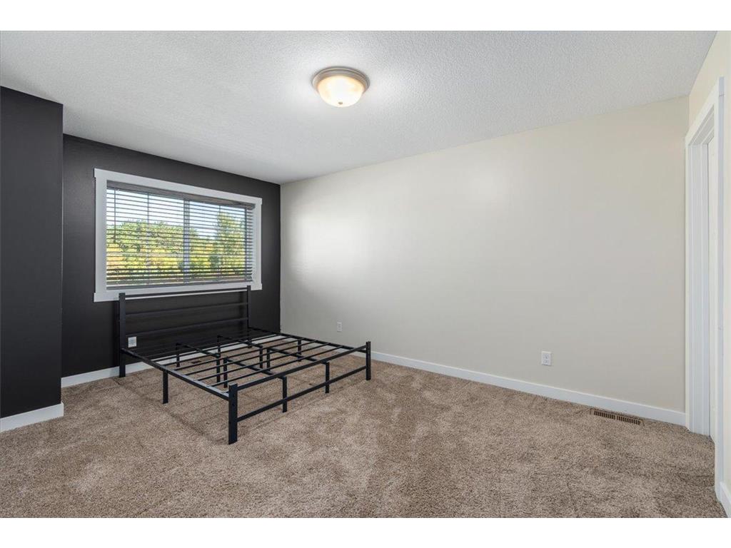 561 19th Place SE Cambridge MN 55008 7021120 image9