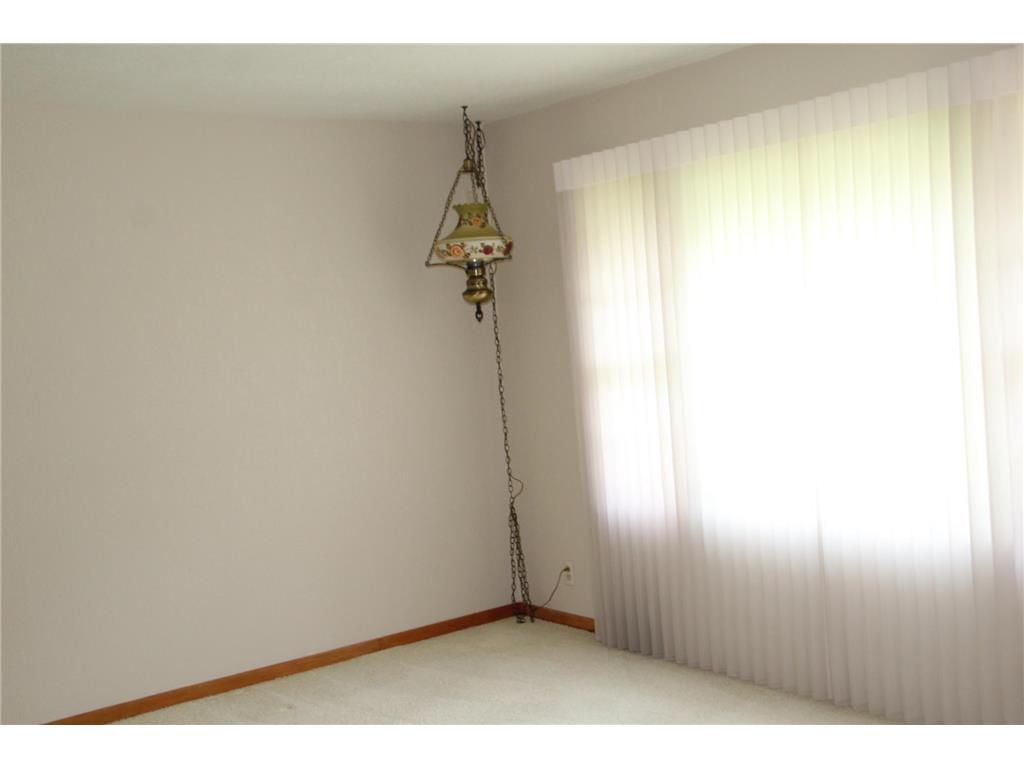 561 4th Street E Hector MN 55342 7084410 image10
