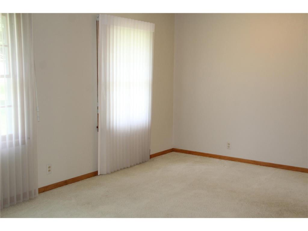 561 4th Street E Hector MN 55342 7084410 image9