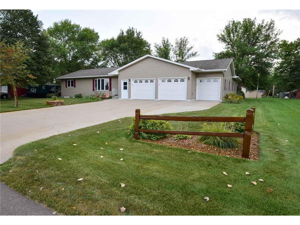 561 4th Street NW, Richmond, MN 56368 MLS 6430330 Edina Realty