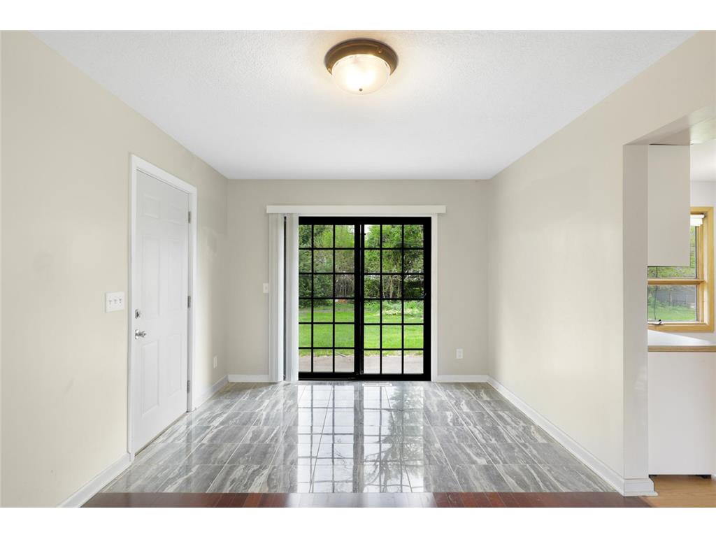 561 Bennett Drive NE Fridley MN 55432 7104342 image16
