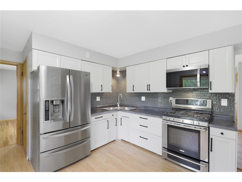561 Bennett Drive NE Fridley MN 55432 7104342 image2