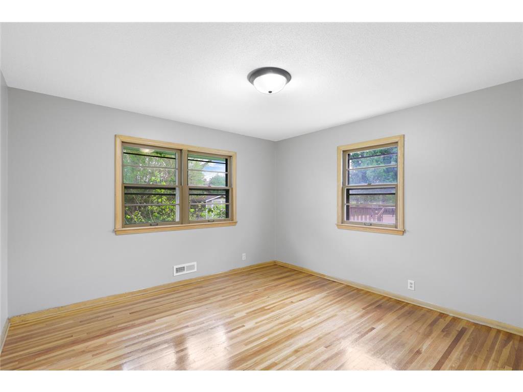 561 Bennett Drive NE Fridley MN 55432 7104342 image20