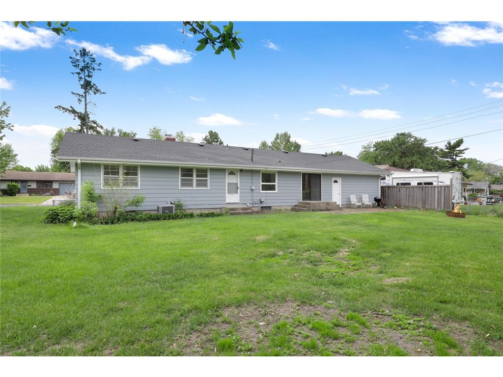 561 Bennett Drive NE Fridley MN 55432 7104342 image31