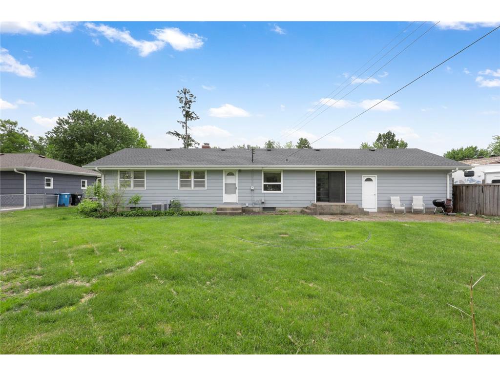 561 Bennett Drive NE Fridley MN 55432 7104342 image32