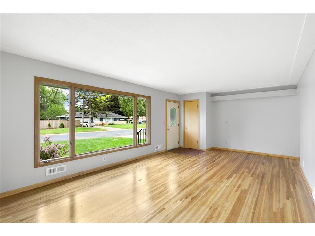 561 Bennett Drive NE Fridley MN 55432 7104342 image7