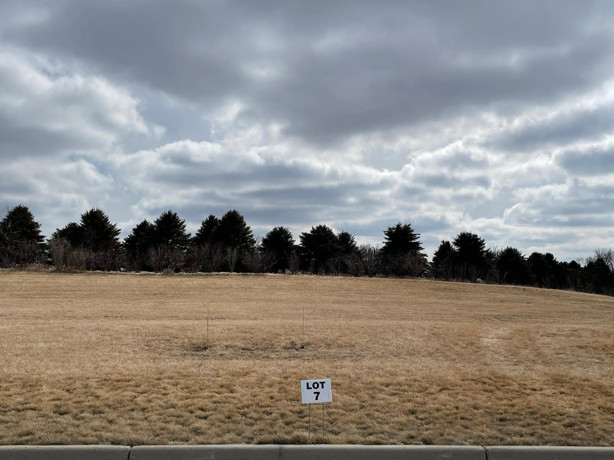 561 Hillcrest Street Edgerton MN 56128 6165686 image1